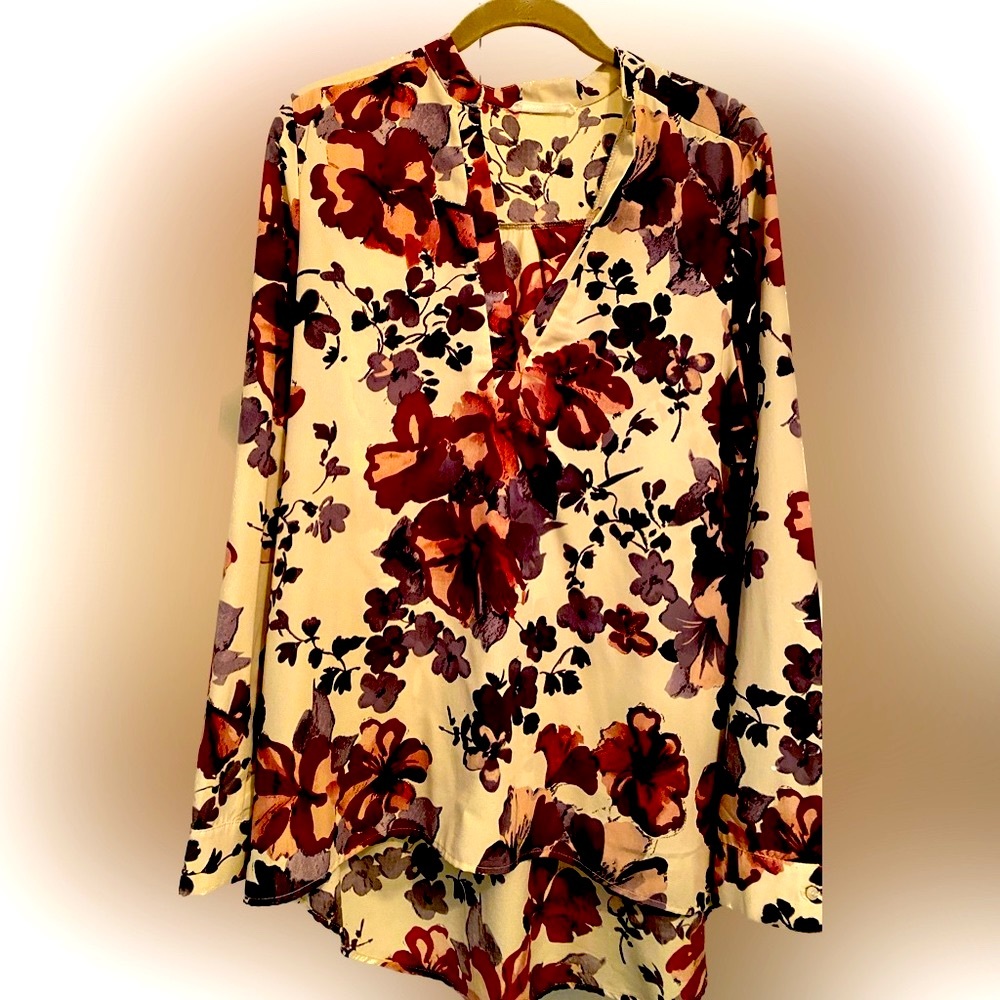 Pretty Floral Fall Top/Tunic in Purple& Grey